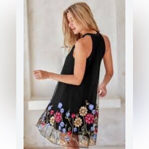 Floral Embroidered Women’s Tull Over‎ Polyester Halter Neck Dress. Size M